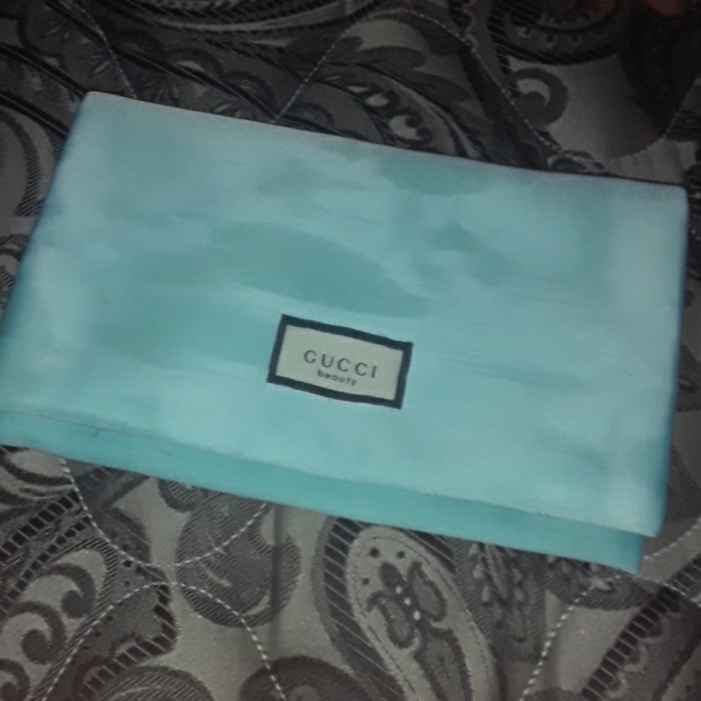 Gucci makeup bag unused